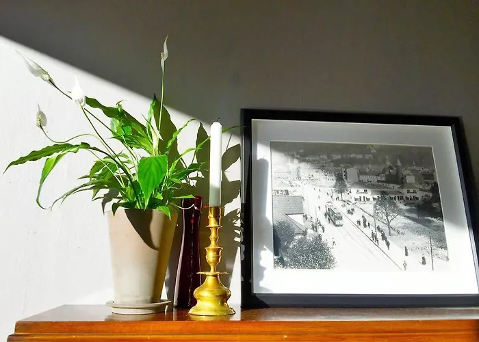 2br With Balconies And Art In Historical Area Apartmán