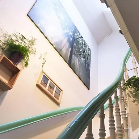 Leilighet 2br With Balconies And Art In Historical Area Bergen