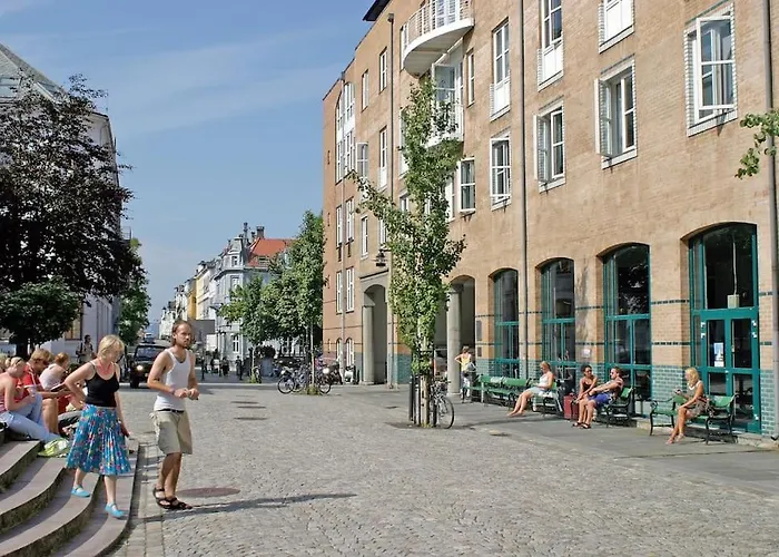 2br With Balconies And Art In Historical Area Appartamento *